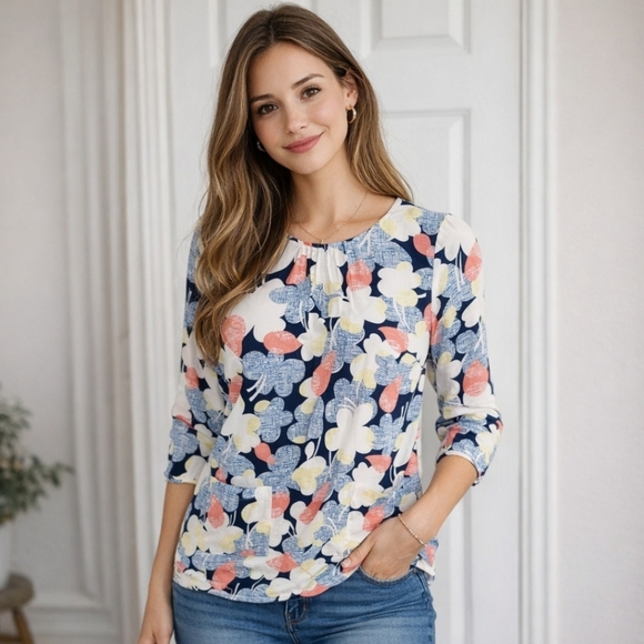 Boden Tops - Boden Floral 3/4 Sleeve Top - Blue, Pink, White Size 2